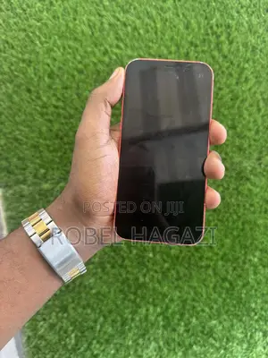 Apple iPhone 12 64 GB Red