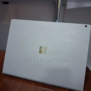 New Laptop Microsoft Surface Book 2 16GB Intel Core i7 SSD 512GB