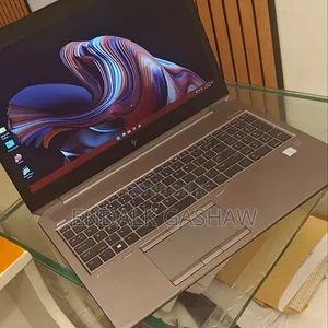 New Laptop HP ZBook Studio G5 16GB Intel Core i5 SSD 512GB