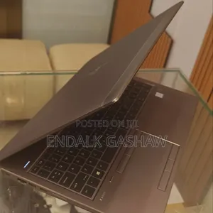 New Laptop HP ZBook Studio G5 16GB Intel Core i5 SSD 512GB