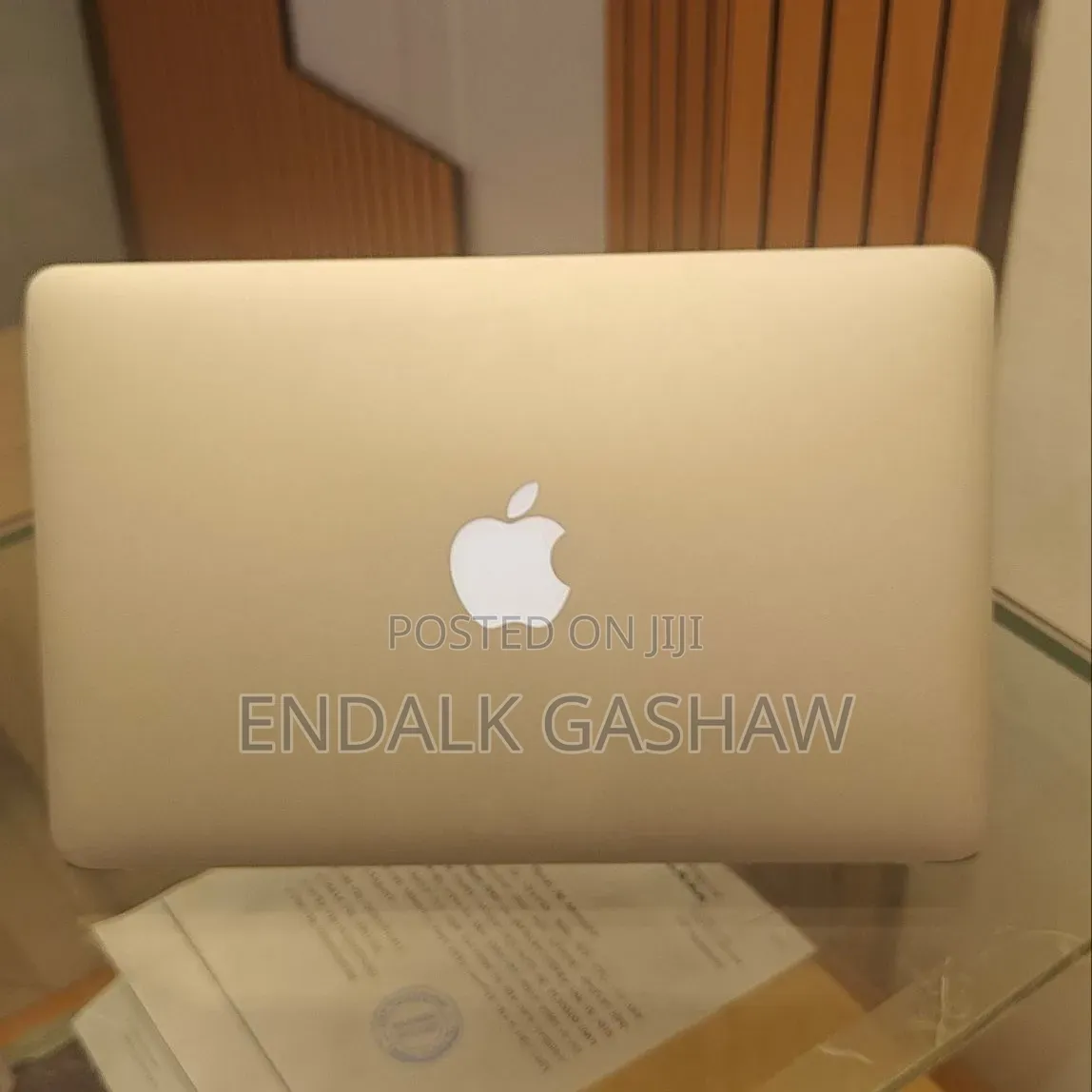 New Laptop Apple MacBook Pro 2015 4GB Intel Core i5 SSD 128GB