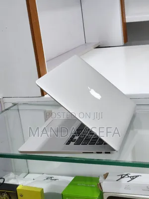 New Laptop Apple MacBook Pro 2015 16GB Intel Core i7 SSD 512GB
