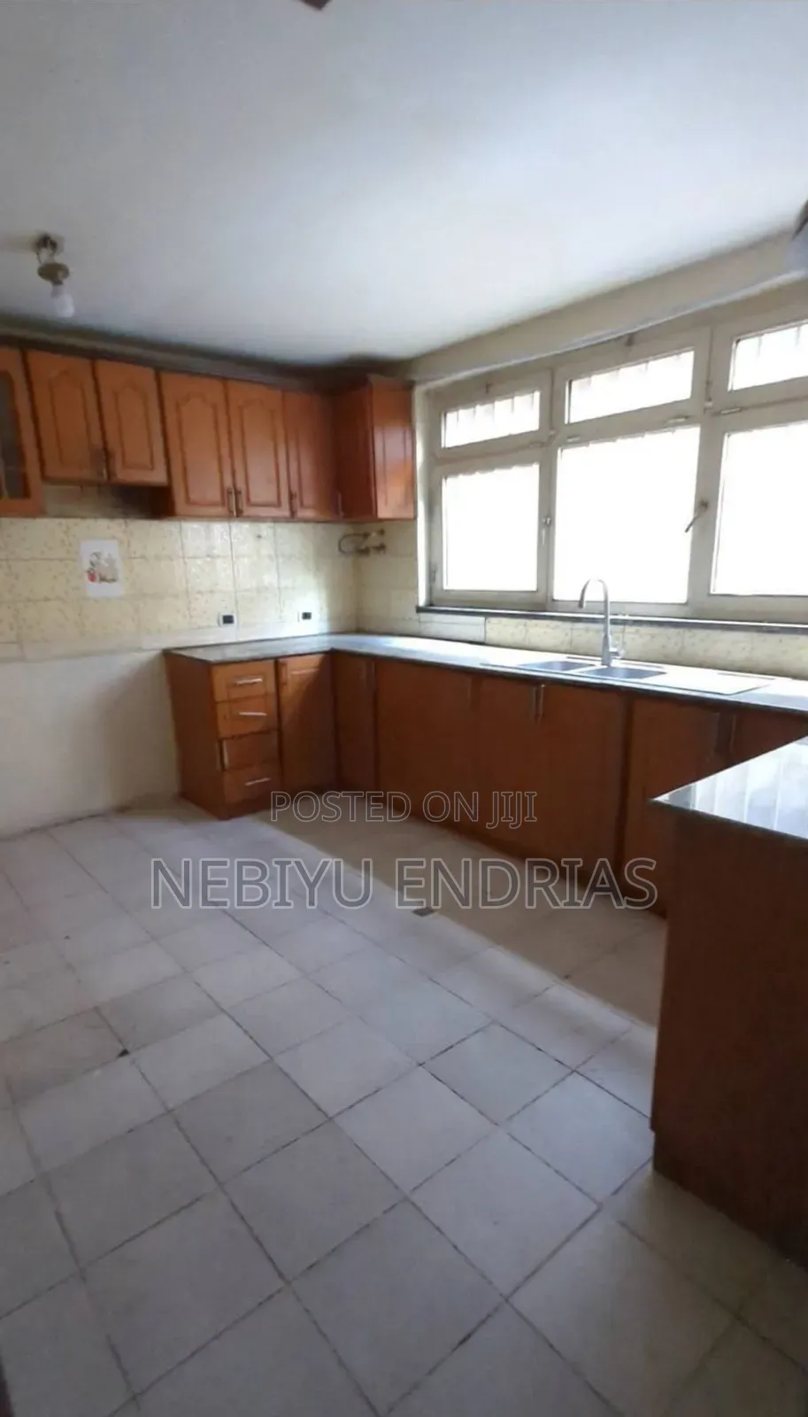 Furnished 7bdrm House in Aba Samuel, Bole for rent
