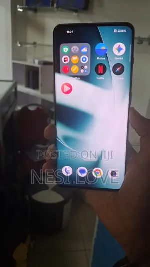 New OnePlus 11 256 GB
