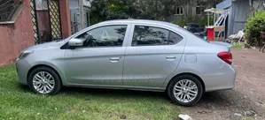 Mitsubishi Attrage 2021 Silver
