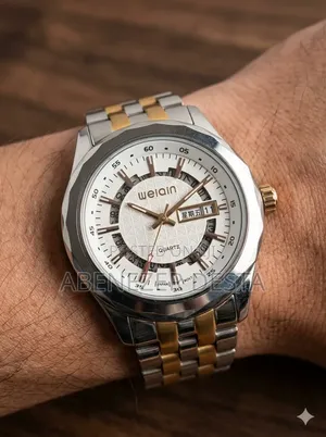 Weiain Quartz Men's Wristwatch Featuring A Two-tone Gold And Silver