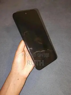 Infinix Hot 30 Play 128 GB Black