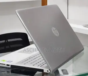 New Laptop HP Pavilion 15 8GB Intel Core i7 SSD 512GB