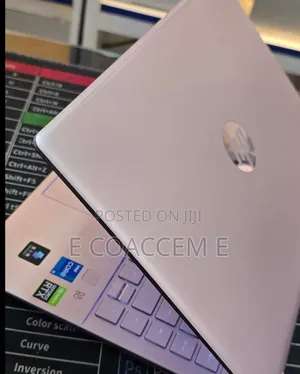 New Laptop HP 16GB Intel Core i5 SSD 512GB