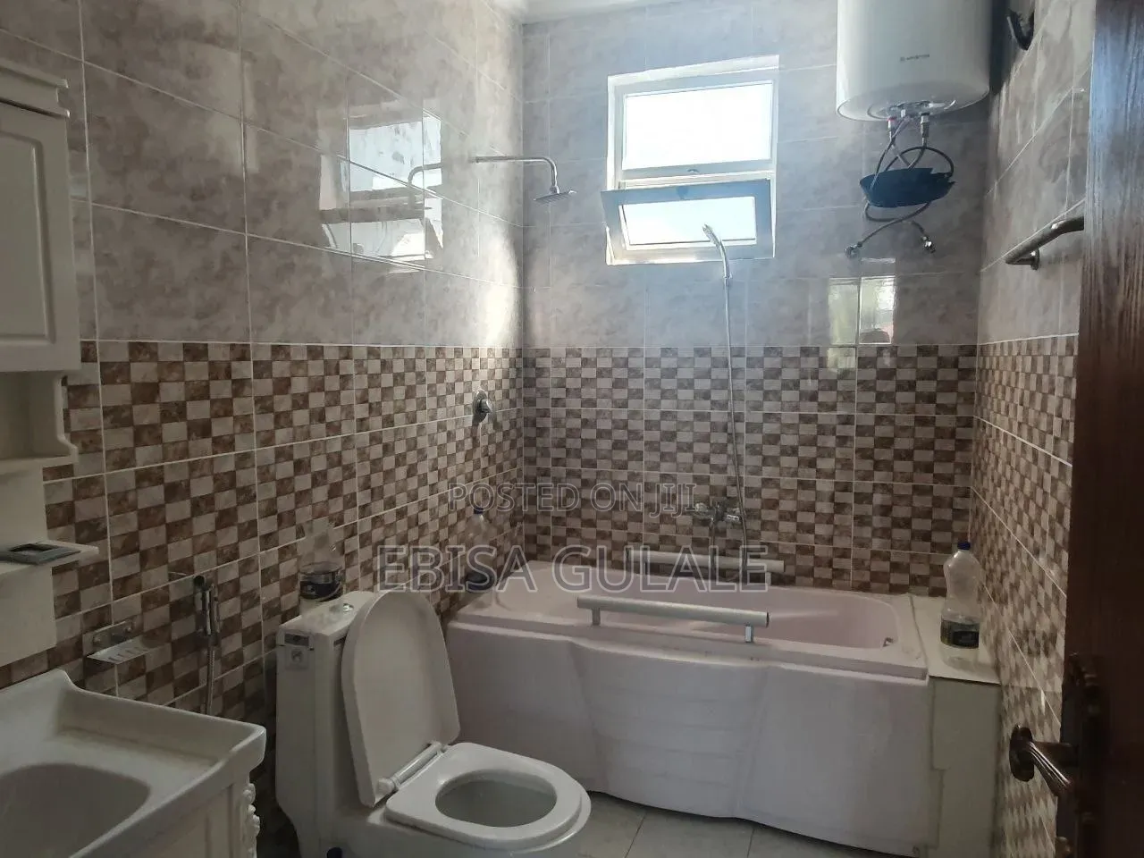 Furnished 7bdrm Farm House in Ropak Real Estate, Yeka for sale