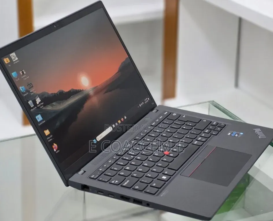 New Laptop Lenovo 16GB Intel Core i7 SSD 256GB