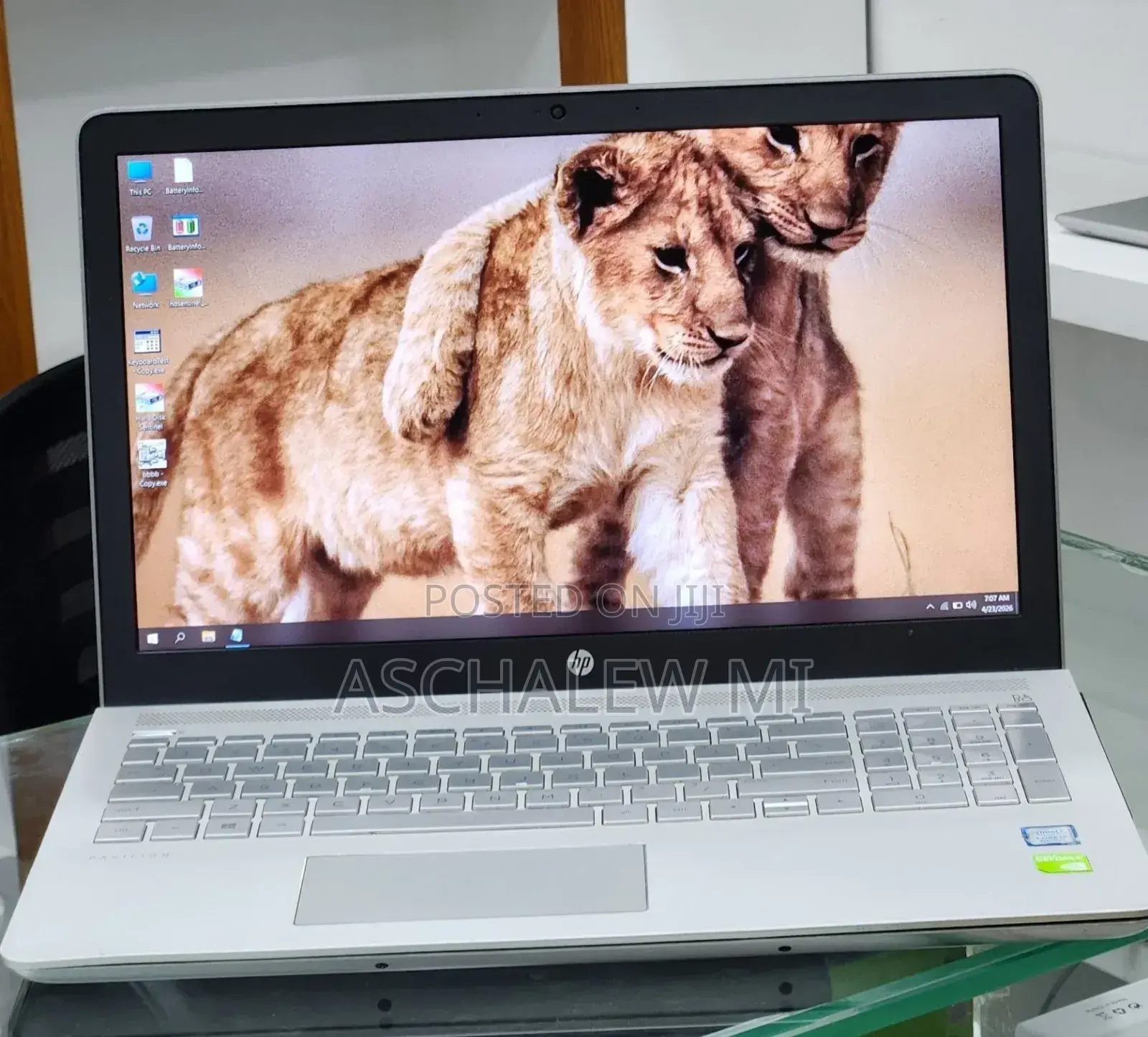 New Laptop HP Pavilion 15 8GB Intel Core i7 SSD 512GB