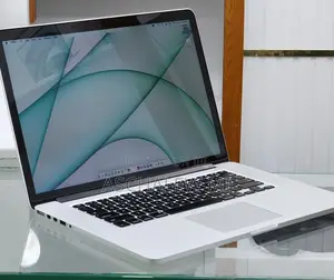 New Laptop Apple MacBook Pro 2015 16GB Intel Core i7 SSD 512GB