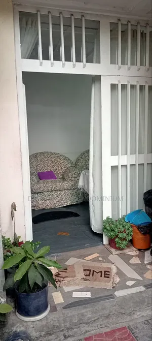 3bdrm House in የሚሸጥ የይዞታ 105 ካሬ, Bole for sale