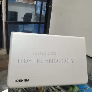 New Laptop Toshiba Satellite C55 8GB Intel Core i3 HDD 500GB