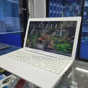 New Laptop Toshiba Satellite C55 8GB Intel Core i3 HDD 500GB