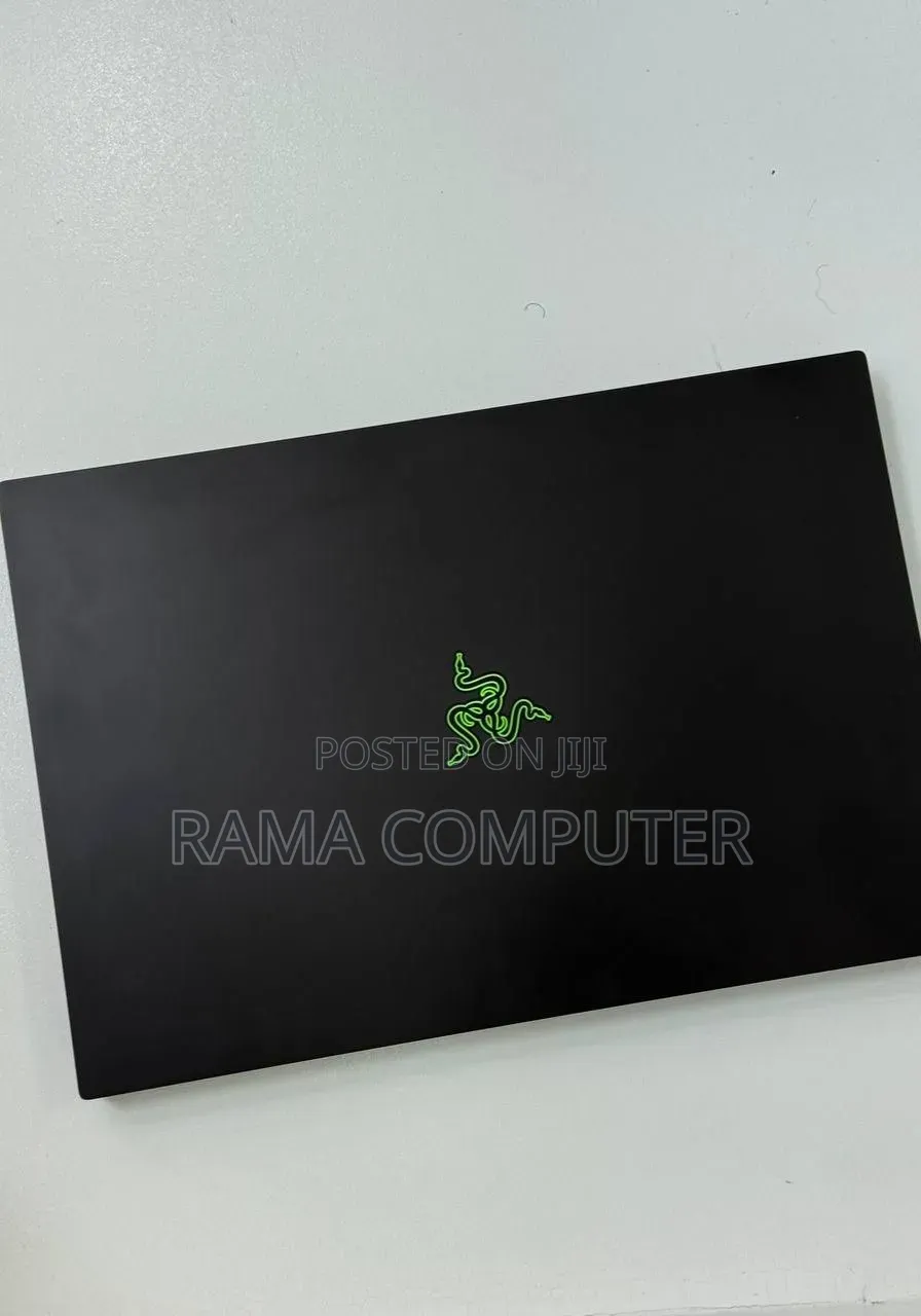 New Laptop Razer Blade 32GB Intel Core i9 SSD 1T