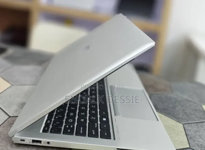New Laptop HP EliteBook 850 G8 16GB Intel Core i7 SSD 512GB