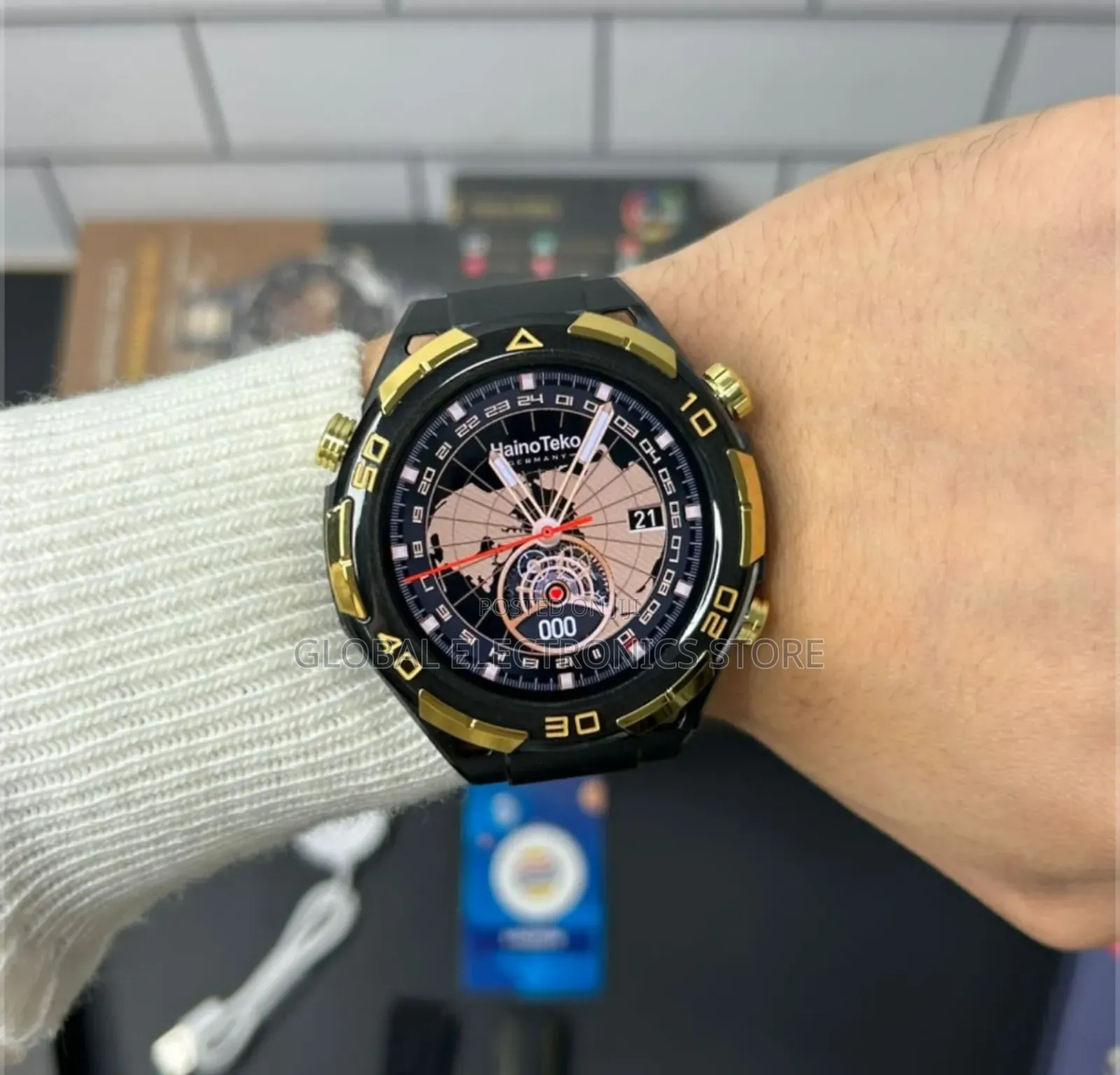 Amoled Waterproof Smart Watch With 1gb Storage 10-Day Battery 3 Straps