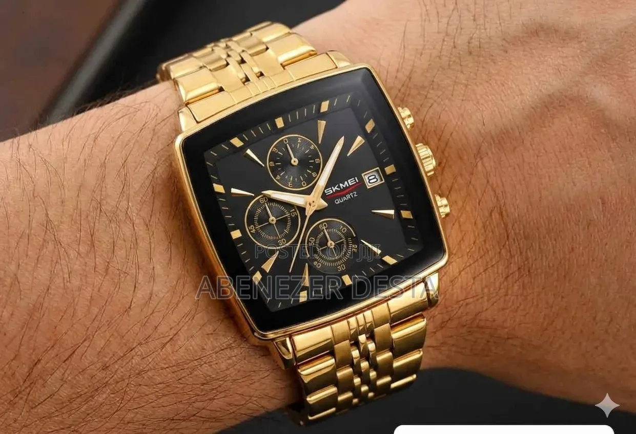 Gold-Toned Skmei 2434 Square Chronograph Watch Featuring a Black Dial