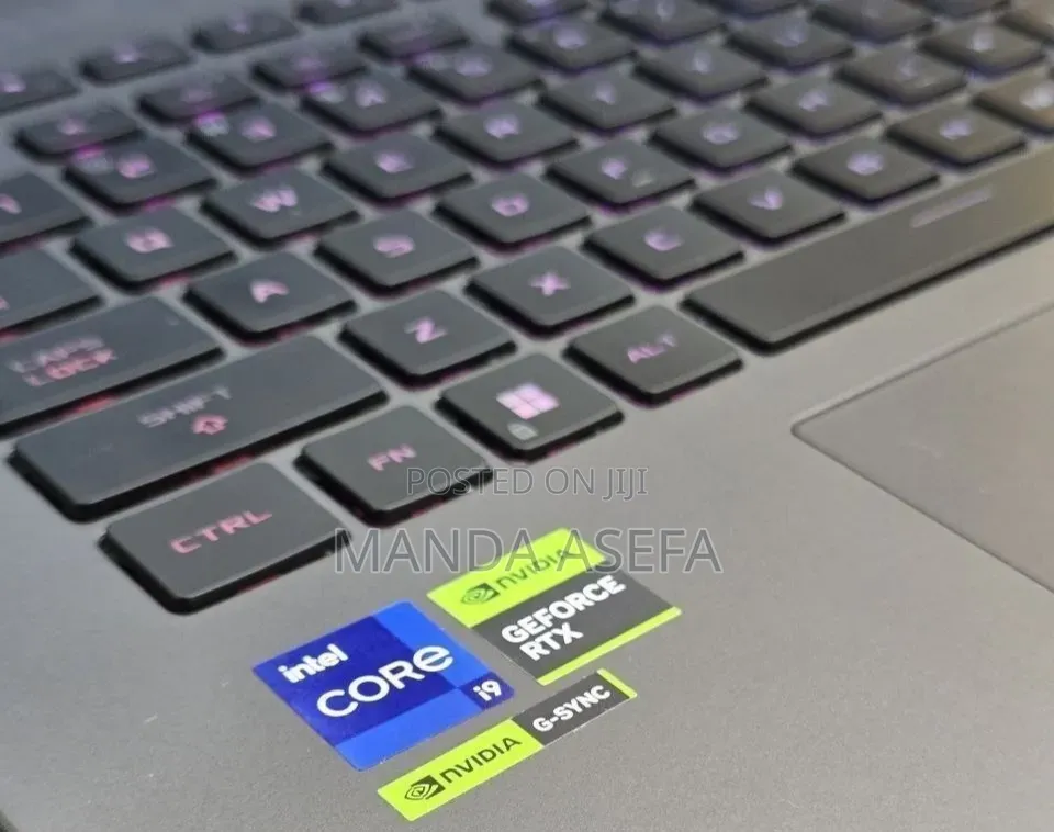 New Laptop Asus ROG Strix G17 32GB Intel Core i9 SSD 2T