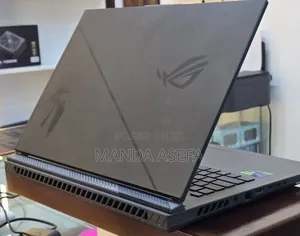 New Laptop Asus ROG Strix G17 32GB Intel Core i9 SSD 2T
