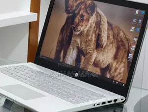 New Laptop HP Pavilion 15 8GB Intel Core i7 SSD 512GB