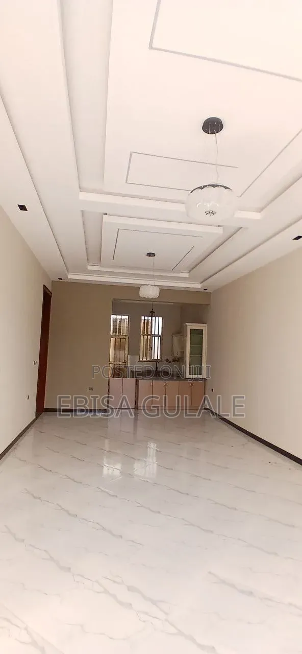 Furnished 6bdrm Farm House in Yeka for sale
