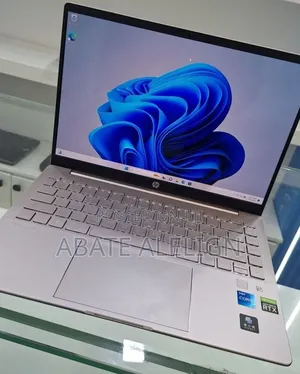 New Laptop HP Pavilion 15 8GB Intel Core i7 SSD 512GB