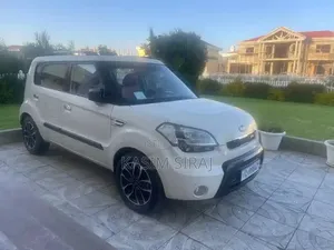 Kia Bongo 2010 Blue