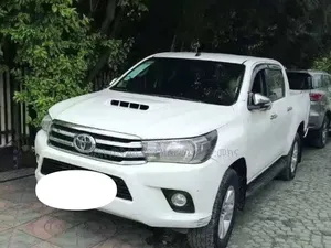 Toyota Hilux 2017 Off white