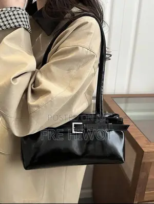 New Fashion Waist Bag With Metal Accessories