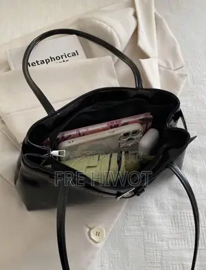 New Fashion Waist Bag With Metal Accessories