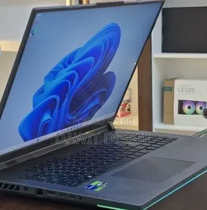 New Laptop Asus 32GB Intel Core i9 SSD 2T