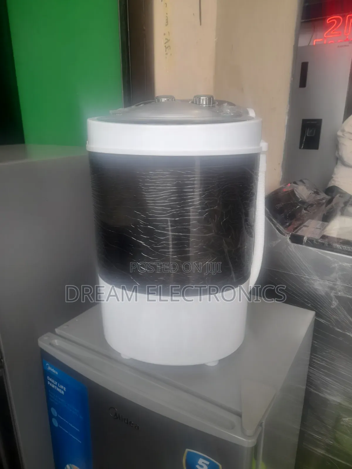 Sanford Washing Machine 2.5kg