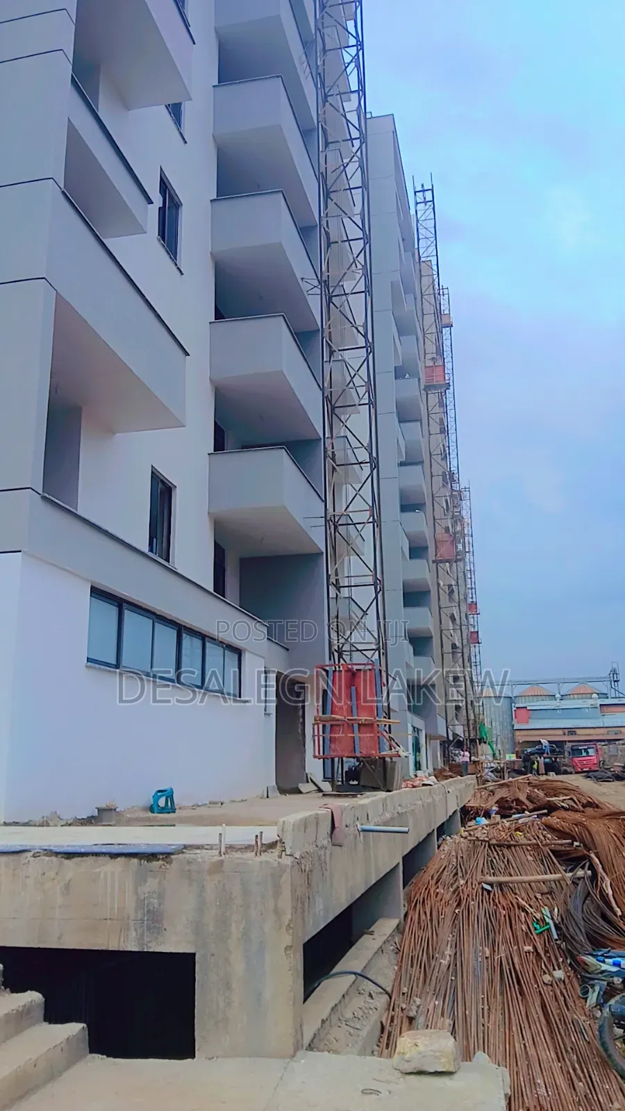 3bdrm Apartment In ግዮን ሪል እስቴት, Kirkos For Sale