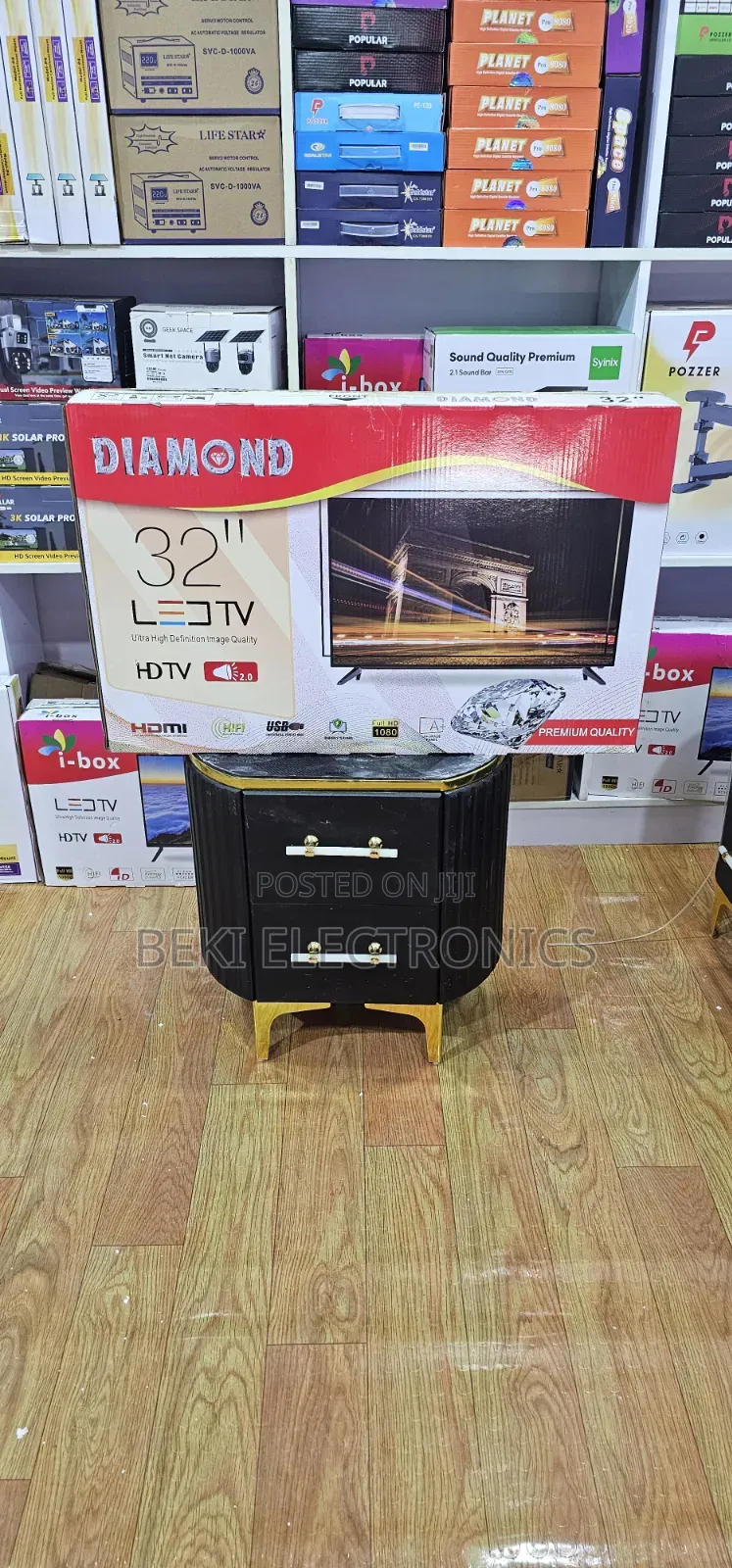 Diamond 32 Inch Tv