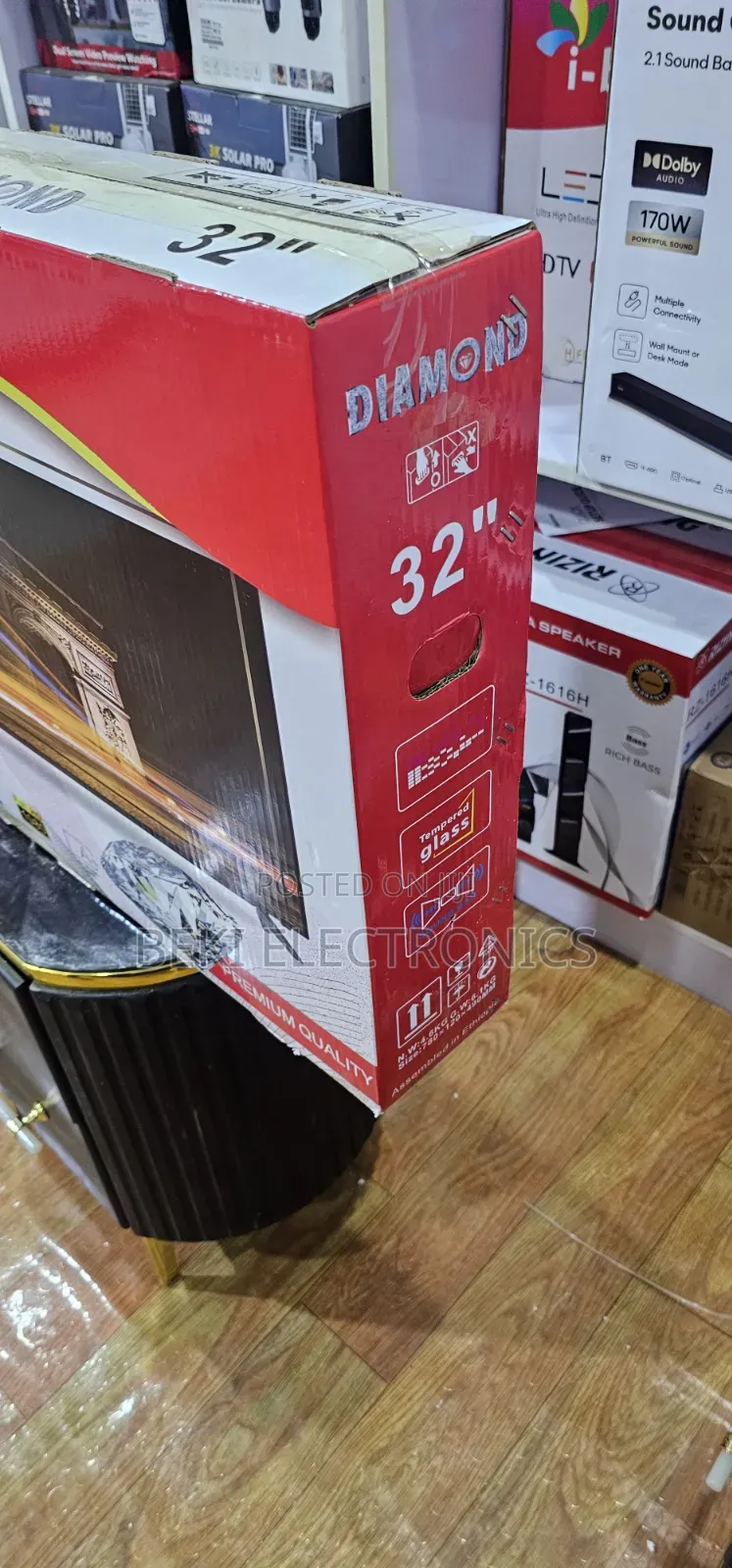 Diamond 32 Inch Tv