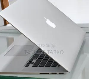 New Laptop Apple MacBook Pro 2015 16GB Intel Core i7 SSD 512GB