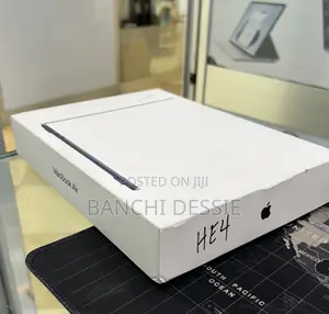 New Laptop Apple MacBook Air 2026 M5 13-inch 16GB Apple M5 SSD 512GB