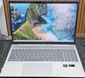 New Laptop HP Pavilion 15 16GB Intel Core Ultra 7 SSD 1T