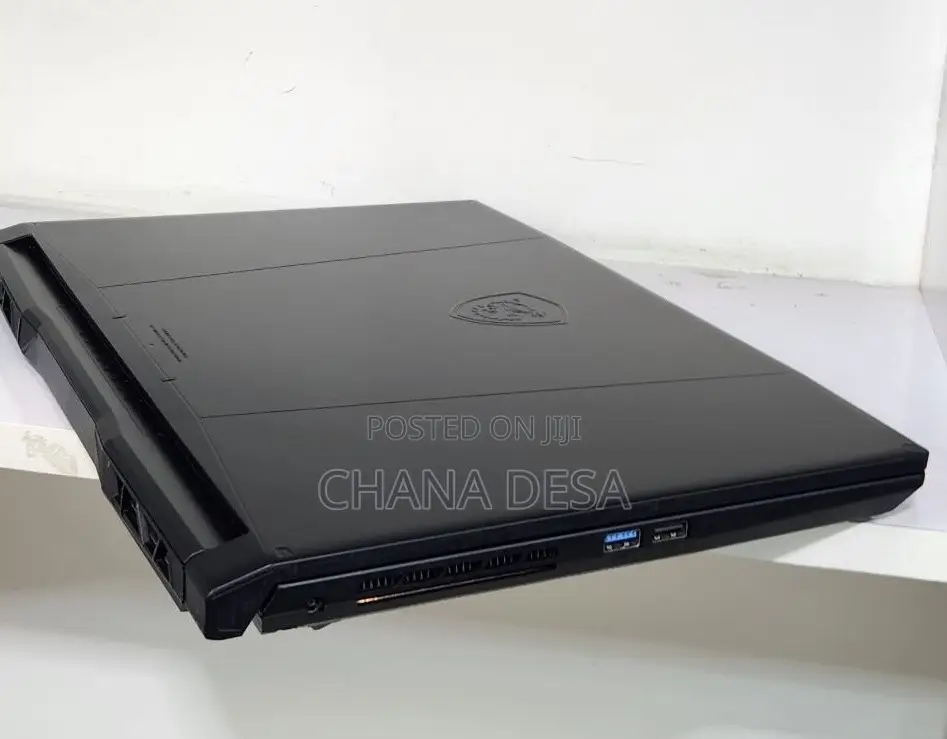 New Laptop MSI Katana 15 16GB Intel Core i7 SSD 1T
