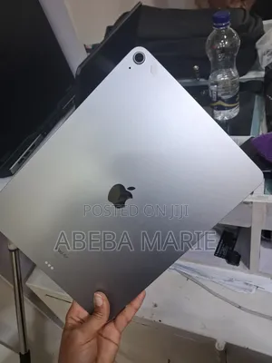 New Apple iPad Air 13 (2024) 128 GB