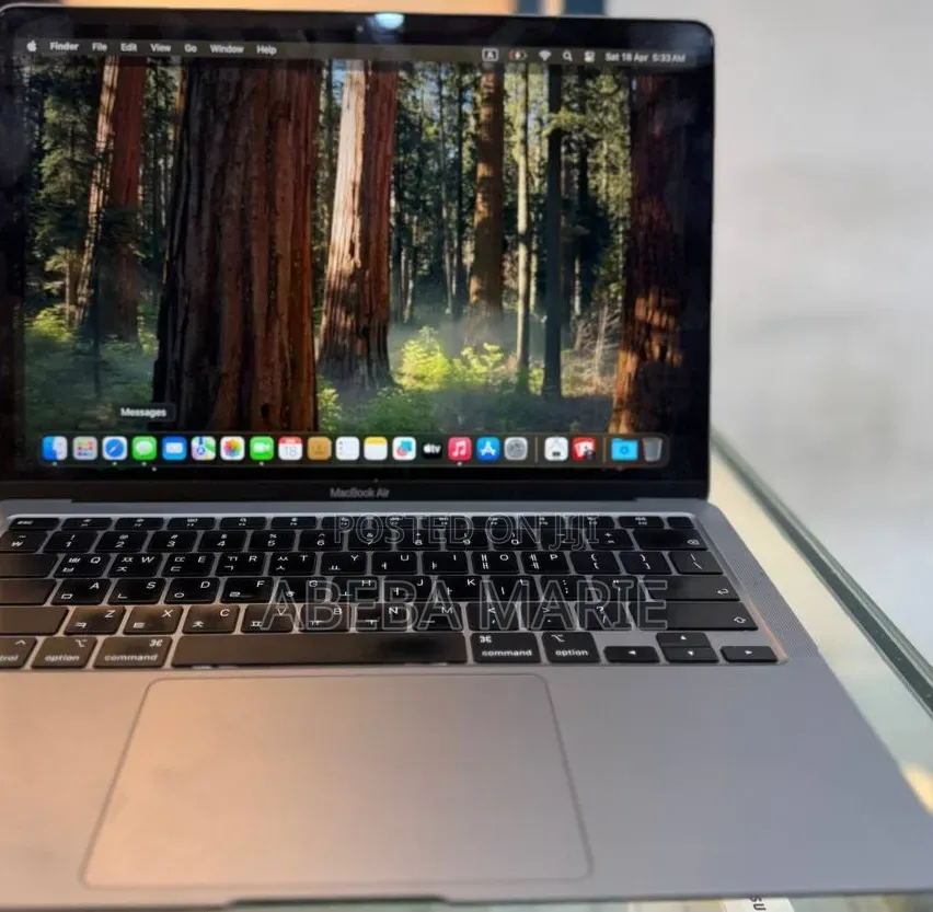 New Laptop Apple MacBook Air 2020 M1 8GB Apple M1 SSD 256GB