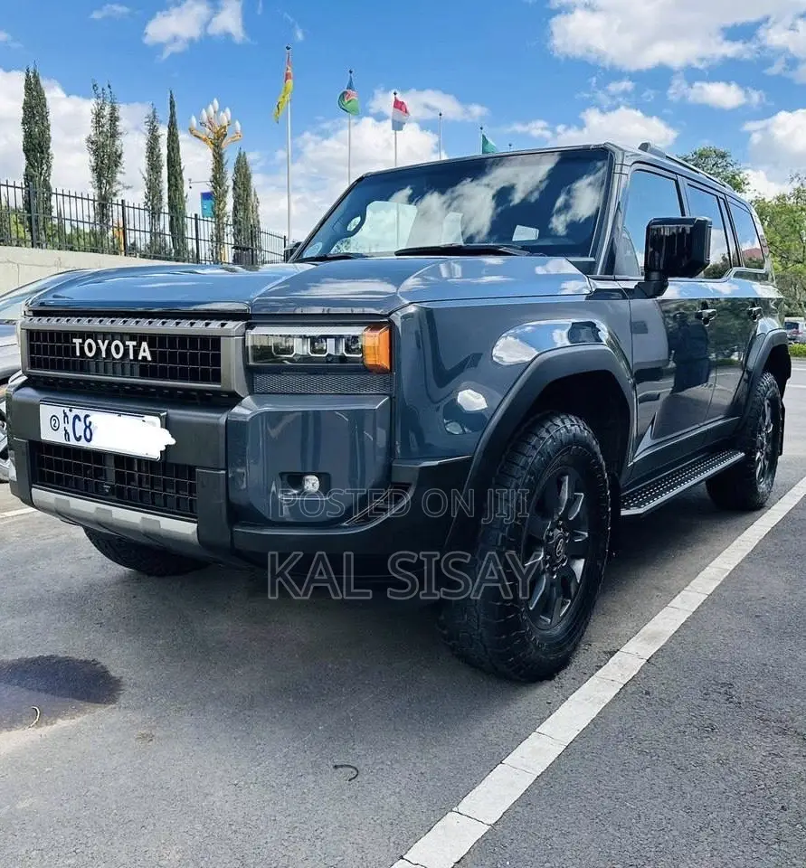 New Toyota Land Cruiser Prado 2024 Gray