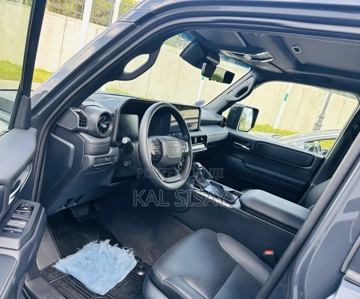 New Toyota Land Cruiser Prado 2024 Gray