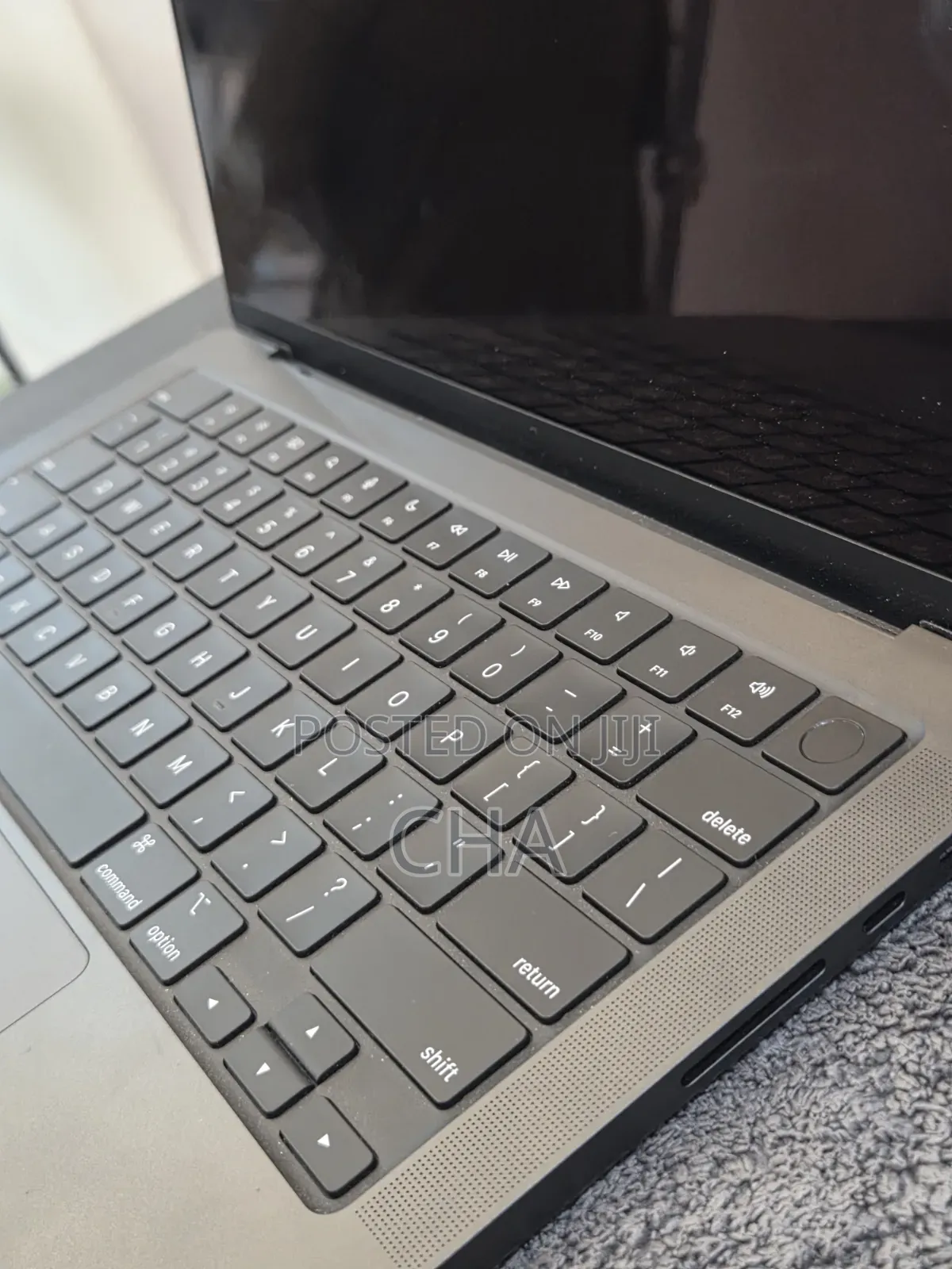 New Apple MacBook Pro 2024 M4 Pro 14-inch 24GB Apple M4 Pro SSD 1T