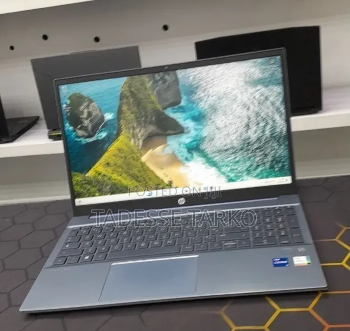New Laptop HP Pavilion 15 16GB Intel Core i7 SSD 512GB