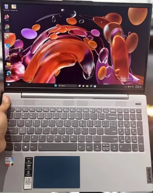 New Laptop Lenovo IdeaPad Flex 15 12GB Intel Core i7 SSD 512GB