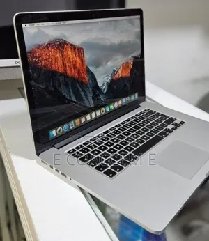 New Laptop Apple MacBook 16GB Intel Core i7 SSD 256GB